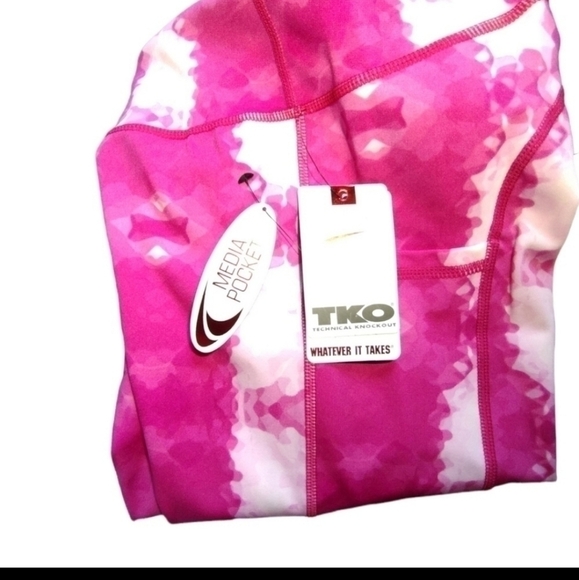 TKO Capris Athletic Leggings NWT - Picture 7 of 8